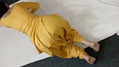 Reproducir Big Ass Tamil Aunty Chudai: Sesión de sexo humeante de Desi Chachi