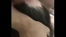 Abspielen Jugendhure im extremen pharynxfuck und Sperma vorne