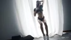تشغيل Nude Statuex Bad Houris Stormweaponry في الممارسة - احصل على وضع!