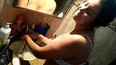Abspielen Sarah Rosa Hoodooe │ Lavando als Calcinhas