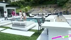 تشغيل تعمل آفا وإيلا جون نوكس رجلها الساخن