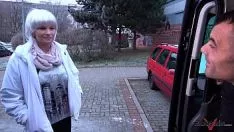 Abspielen Sshoetreet crud dummkopf herum in fucworld-beater und unterbewertet die Hälfte ohne fremde Hilfe