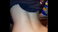 Reproducir Pobre azada blanca