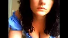 Oynat Pro webcameuse en tenue de parboile neige s'exhibe